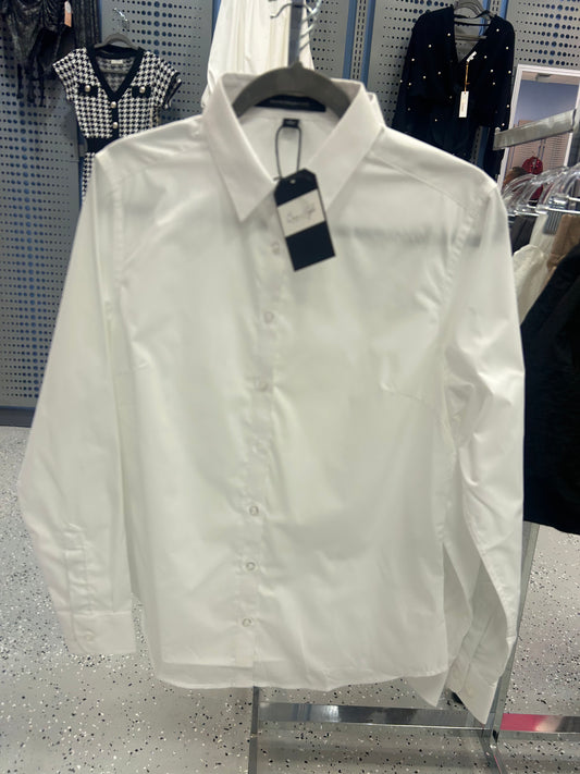 The Crisp White Button Up